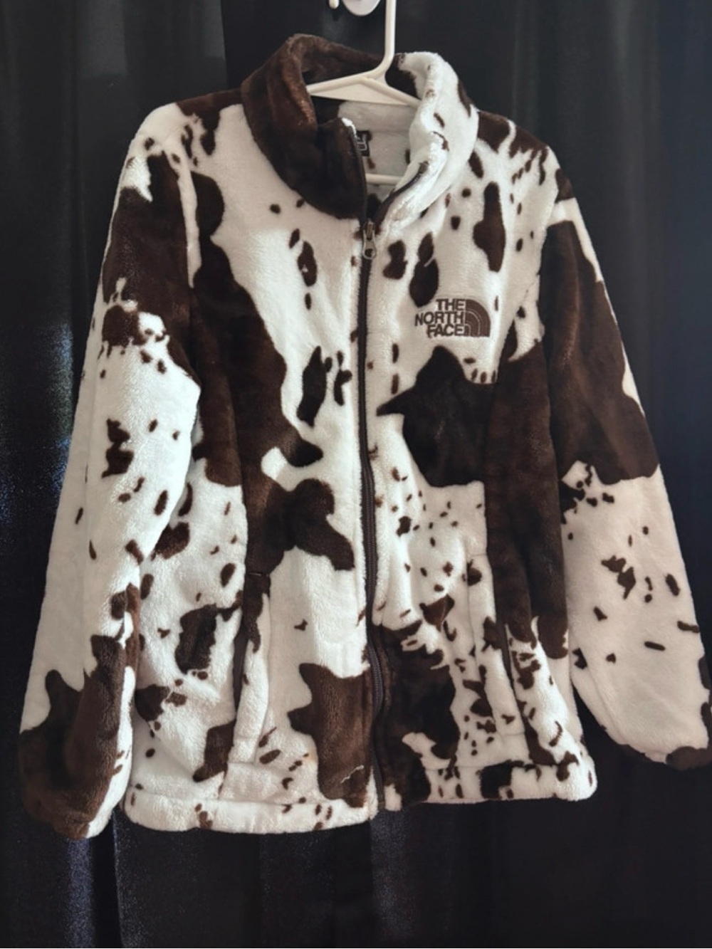 The North Face Kids Brown & White Cow-Print Plush Fleece Jacket